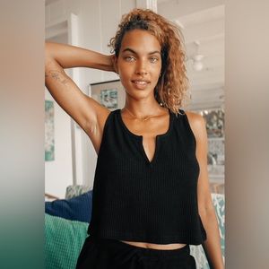 Lulus Living Leisurely Black Ribbed Knit Cropped Tank Top
